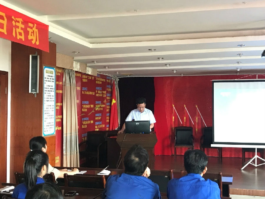 穿越世紀風云，緬懷輝煌偉業(yè)