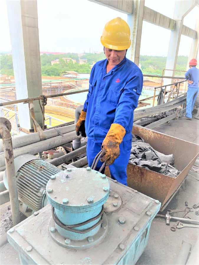 勤勉奮斗創(chuàng)佳績，匠心卓越樹新風